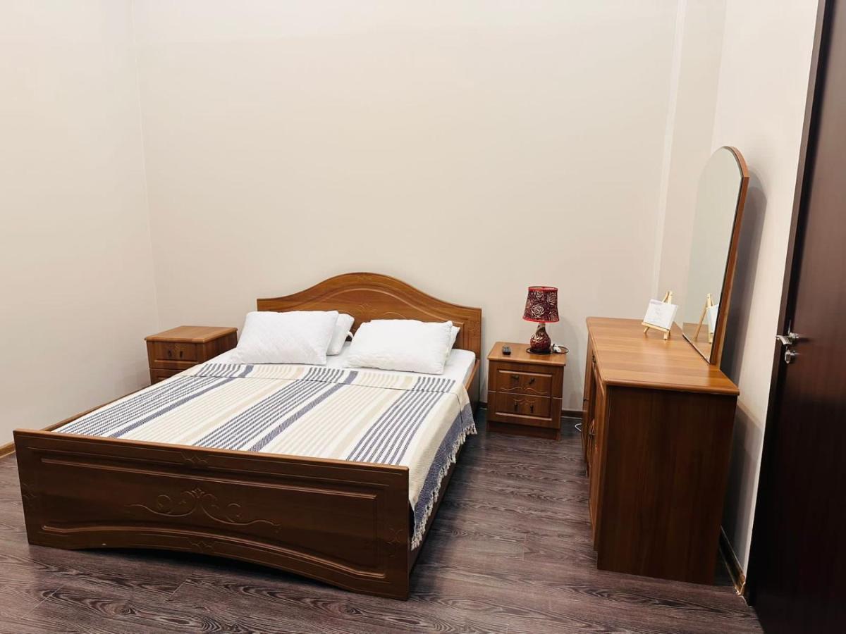 Old Batumi Apartment On Kostava 9 外观 照片