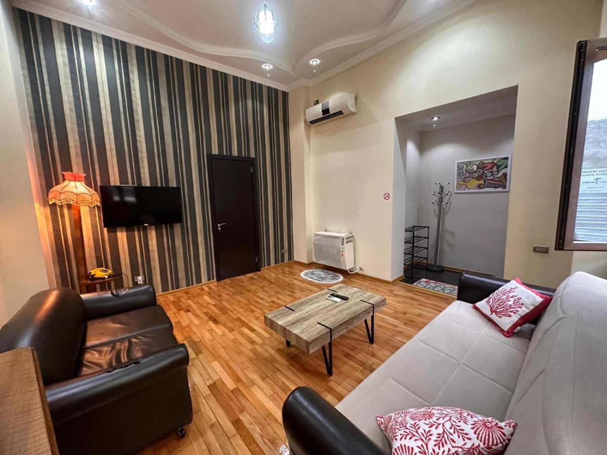 Old Batumi Apartment On Kostava 9 外观 照片