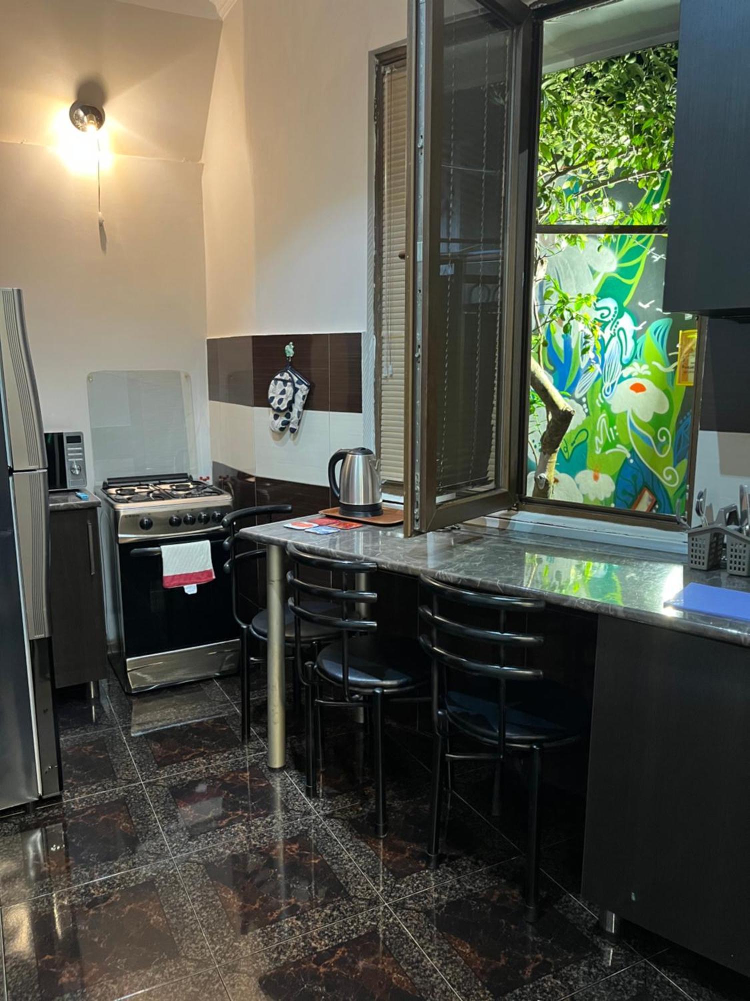 Old Batumi Apartment On Kostava 9 外观 照片