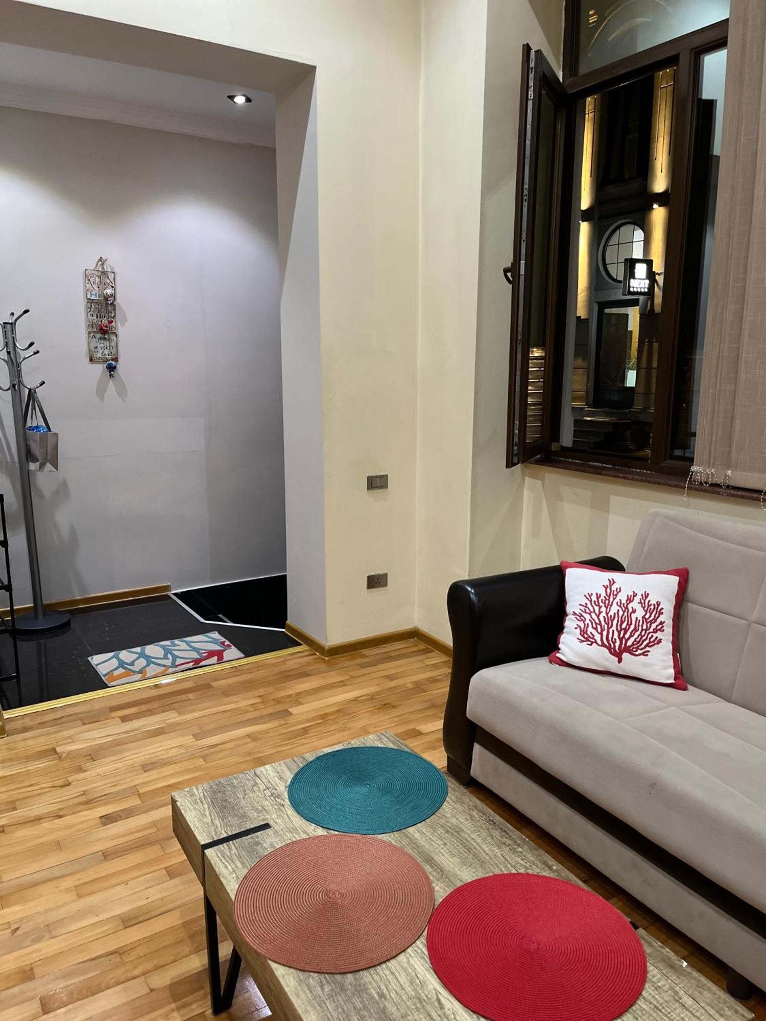 Old Batumi Apartment On Kostava 9 外观 照片